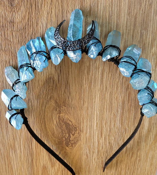 Crystal Crown Light Blue Aura